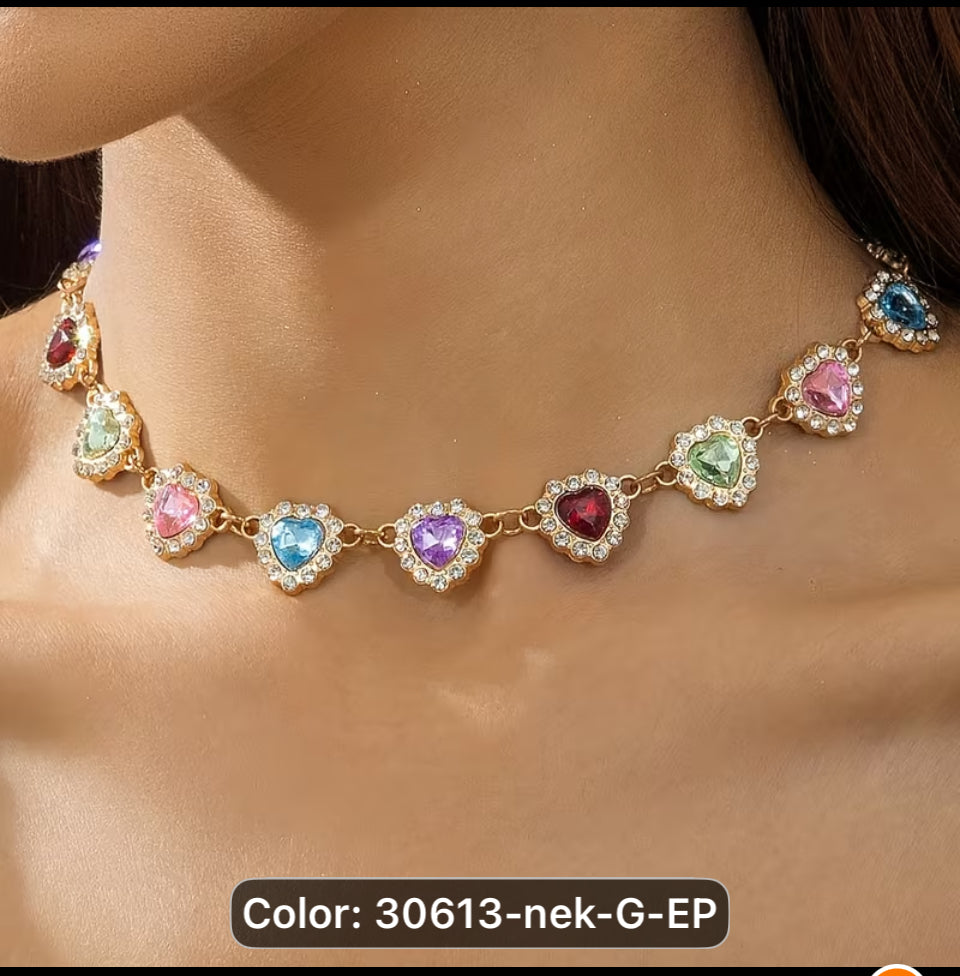 All DAT sexy heart multicolor necklace
